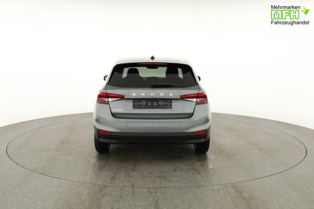 Skoda Fabia Selection 1.0 TSI DSG Selection, 15-Zoll schwarz, Winter, Ladeboden 