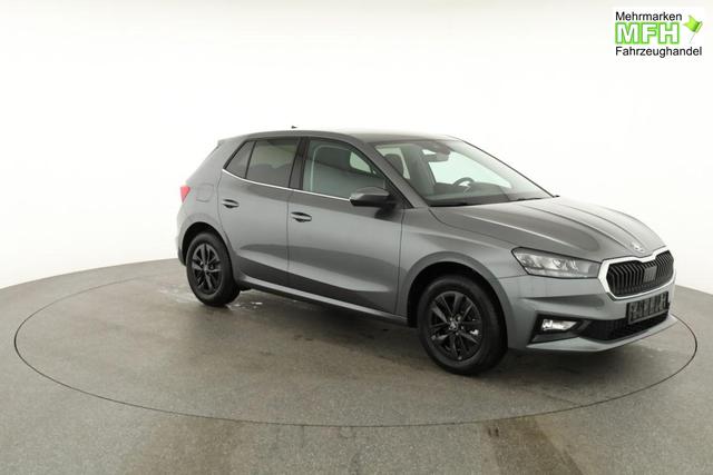 Skoda Fabia Selection 1.0 TSI DSG Selection, 15-Zoll schwarz, Winter, Ladeboden 