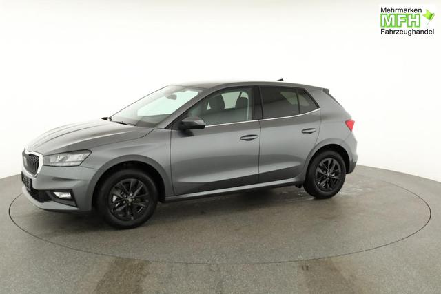 Skoda Fabia Selection 1.0 TSI DSG Selection, 15-Zoll schwarz, Winter, Ladeboden 