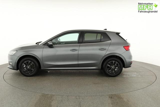 Skoda Fabia Selection 1.0 TSI DSG Selection, 15-Zoll schwarz, Winter, Ladeboden 