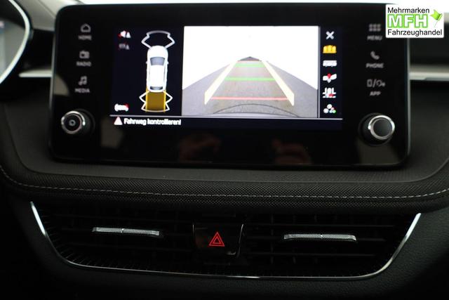 Skoda Fabia Selection 1.0 TSI DSG Selection, KESSY, Kamera, 15-Zoll schwarz, Winter, Ladeboden 