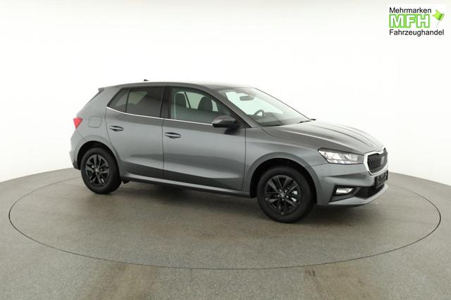 Skoda Fabia Selection 1.0 TSI DSG Selection, KESSY, Kamera, 15-Zoll schwarz, Winter, Ladeboden 