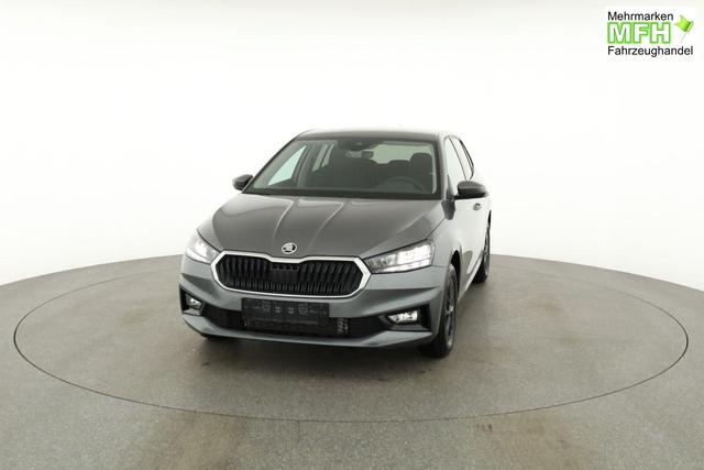 Skoda Fabia Selection 1.0 TSI DSG Selection, KESSY, Kamera, 15-Zoll schwarz, Winter, Ladeboden 