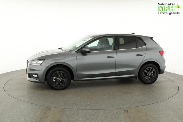 Skoda Fabia Selection 1.0 TSI DSG Selection, KESSY, Kamera, 15-Zoll schwarz, Winter, Ladeboden 