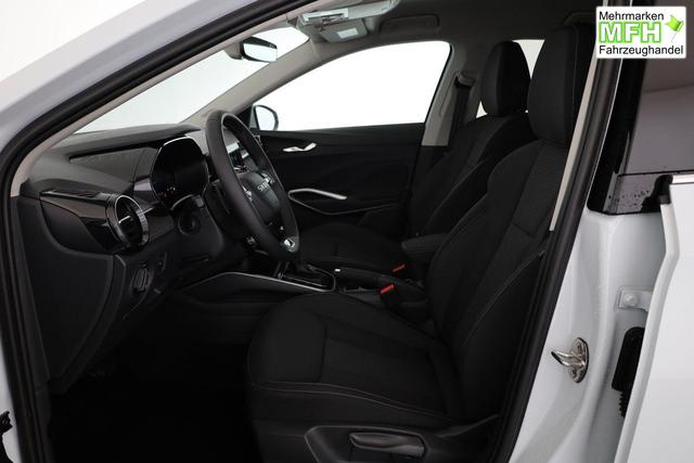 Skoda Fabia Selection 1.0 TSI DSG Selection, KESSY, Kamera, 15-Zoll schwarz, Winter, Ladeboden 