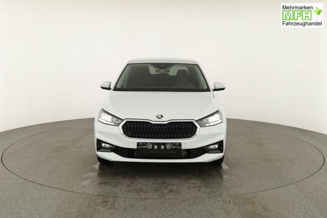 Skoda Fabia Selection 1.0 TSI DSG Selection, KESSY, Kamera, 15-Zoll schwarz, Winter, Ladeboden 