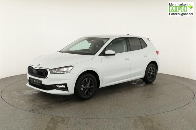 Skoda Fabia Selection 1.0 TSI DSG Selection, KESSY, Kamera, 15-Zoll schwarz, Winter, Ladeboden 