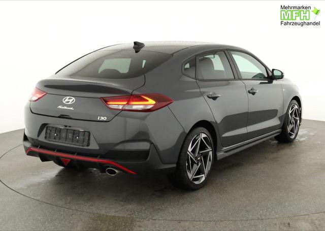 Hyundai i30 N Line 1.5 T-GDI DCT Fastback N-LINE, Navi, 18-Zoll, Kamera, LED, Winter 
