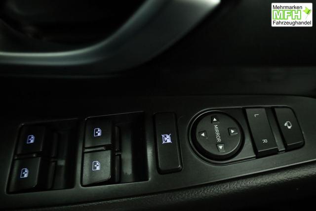 Hyundai i30 N Line 1.5 T-GDI DCT Fastback N-LINE, Navi, 18-Zoll, Kamera, LED, Winter 