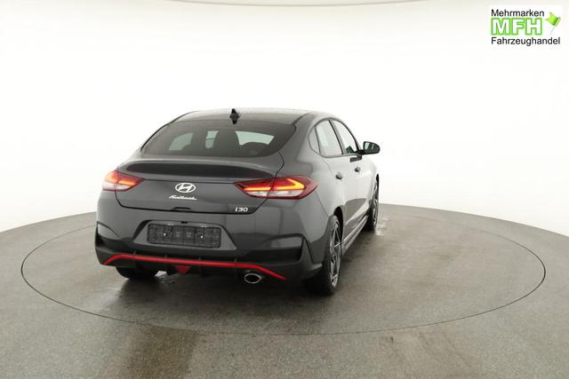 Hyundai i30 N Line 1.5 T-GDI DCT Fastback N-LINE, Navi, 18-Zoll, Kamera, LED, Winter 