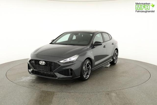 Hyundai i30 N Line 1.5 T-GDI DCT Fastback N-LINE, Navi, 18-Zoll, Kamera, LED, Winter 