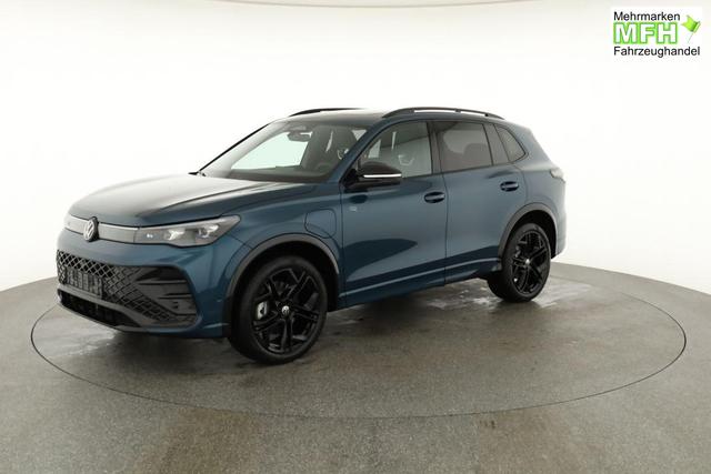 Volkswagen Tiguan 1.5 TSI eHybrid 200 kW R-Line Black, Pano, IQ.Light, 20-Zoll, AHK, AreaView 