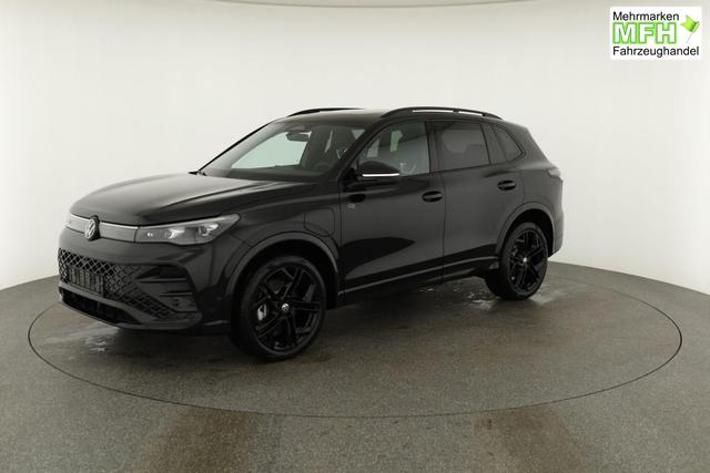 Volkswagen Tiguan 1.5 TSI eHybrid 200 kW R-Line Black, Pano, IQ.Light, 20-Zoll, AHK, AreaView 