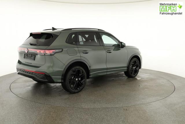 Volkswagen Tiguan 1.5 TSI eHybrid 200 kW R-Line Black, Pano, IQ.Light, 20-Zoll, AHK, AreaView 