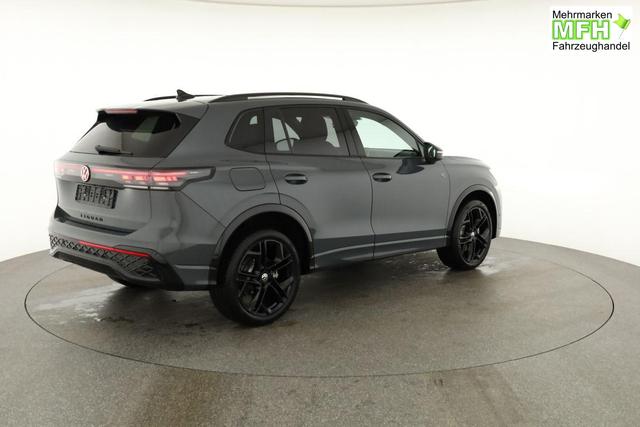 Volkswagen Tiguan 1.5 TSI eHybrid 200 kW R-Line Black, Pano, IQ.Light, 20-Zoll, AHK, AreaView, Leder Varenna 