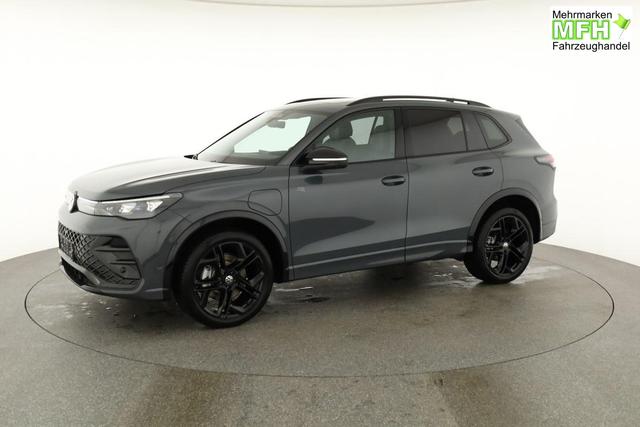 Volkswagen Tiguan 1.5 TSI eHybrid 200 kW R-Line Black, Pano, IQ.Light, 20-Zoll, AHK, AreaView, Leder Varenna 