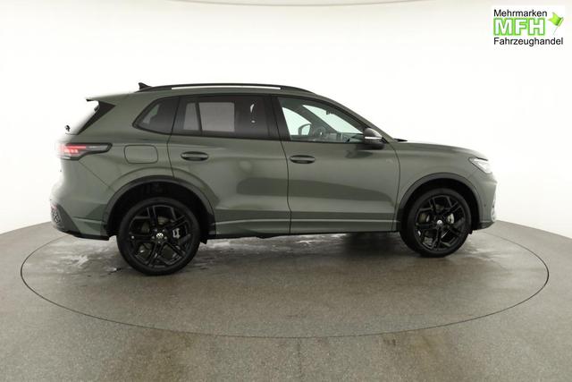 Volkswagen Tiguan 1.5 TSI eHybrid 200 kW R-Line Black, Pano, IQ.Light, 20-Zoll, AHK, AreaView, Leder Varenna 