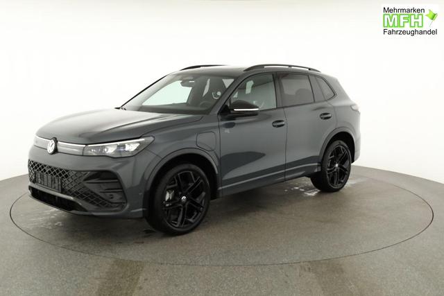 Volkswagen Tiguan 1.5 TSI eHybrid 200 kW R-Line Black, Pano, IQ.Light, 20-Zoll, AHK, AreaView 