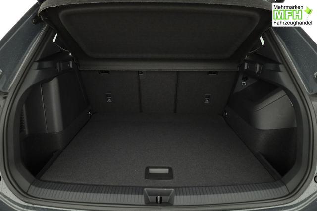 Volkswagen Tiguan 1.5 TSI eHybrid 200 kW R-Line Black, Pano, 20-Zoll, AHK, AreaView, Leder Varenna 