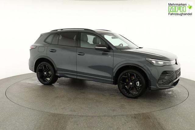 Volkswagen Tiguan 1.5 TSI eHybrid 200 kW R-Line Black, Pano, 20-Zoll, AHK, AreaView, Leder Varenna 