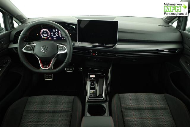 Volkswagen Golf 2.0 TSI 195 kW GTI VIII DSG Black Style, Pano, Navi, Side, Matrix, AreaView, Winter, 19-Zoll 