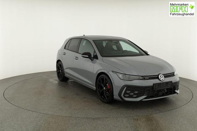 Volkswagen Golf 2.0 TSI 195 kW GTI VIII DSG Black Style, Pano, Navi, Side, Matrix, AreaView, Winter, 19-Zoll 