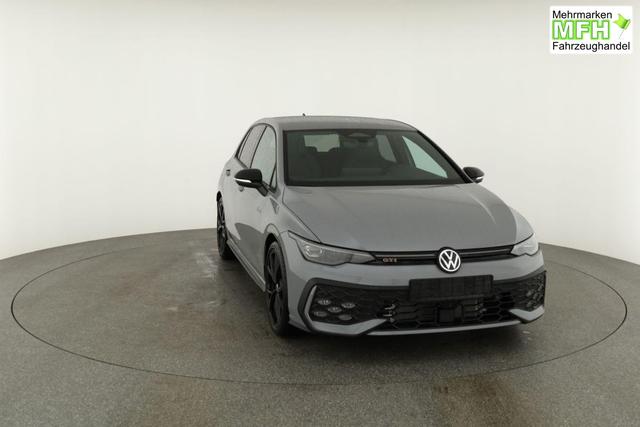 Volkswagen Golf 2.0 TSI 195 kW GTI VIII DSG Black Style, Pano, Navi, Side, Matrix, AreaView, Winter, 19-Zoll 