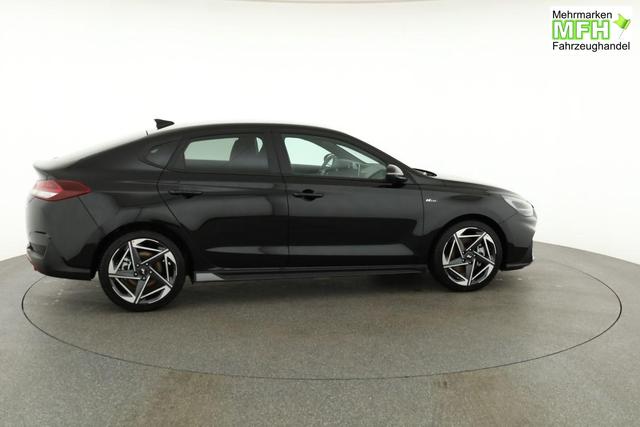Hyundai i30 N Line 1.5 T-GDI DCT Fastback N-LINE, Navi, 18-Zoll, Kamera, LED, Winter 