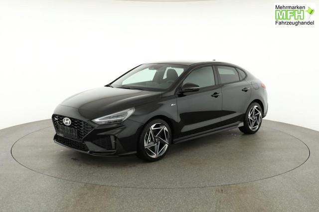 Hyundai i30 N Line 1.5 T-GDI DCT Fastback N-LINE, Navi, 18-Zoll, Kamera, LED, Winter 