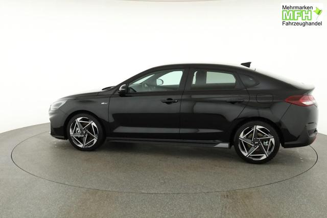 Hyundai i30 N Line 1.5 T-GDI DCT Fastback N-LINE, Navi, 18-Zoll, Kamera, LED, Winter 