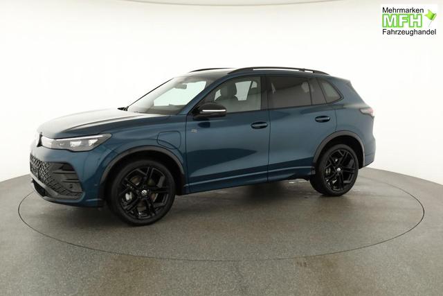 Volkswagen Tiguan 1.5 TSI eHybrid 200 kW R-Line Black, Pano, 20-Zoll, AHK, AreaView, Leder Varenna 