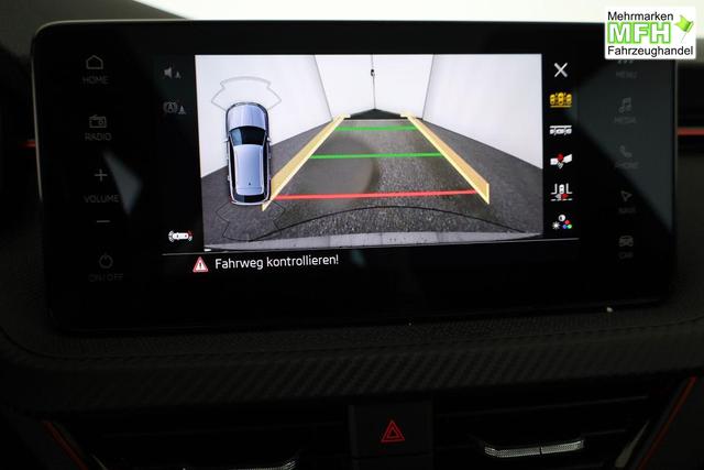 Skoda Kamiq Monte Carlo 1.0 TSI DSG Carlo, Matrix, AHK, 18-Zoll, Pano, Navi, el.Klappe, 5 J.-Garantie 