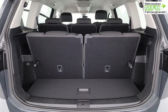 Volkswagen Touran Comfortline BMT/Start-Stopp 1.5 TSI DSG Comfortline, 7-Sitzer, AHK, Navi, FS-heizbar, Kamera, Side, Winter, 4 J.-Garantie 