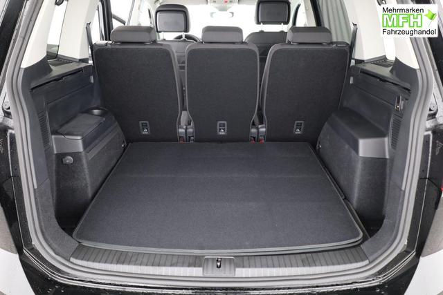 Volkswagen Touran Comfortline BMT/Start-Stopp 1.5 TSI DSG Comfortline, 7-Sitzer, AHK, Navi, FS-heizbar, Kamera, Side, Winter, 4 J.-Garantie 