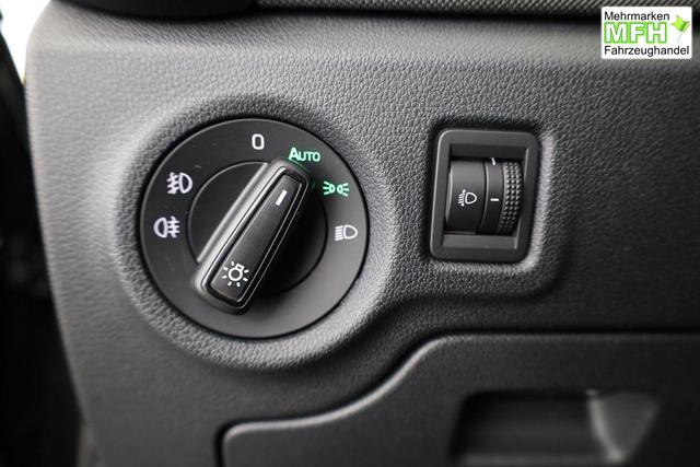 Skoda Fabia Selection 1.0 TSI DSG Selection, KESSY, Kamera, 15-Zoll schwarz, Winter, Ladeboden 