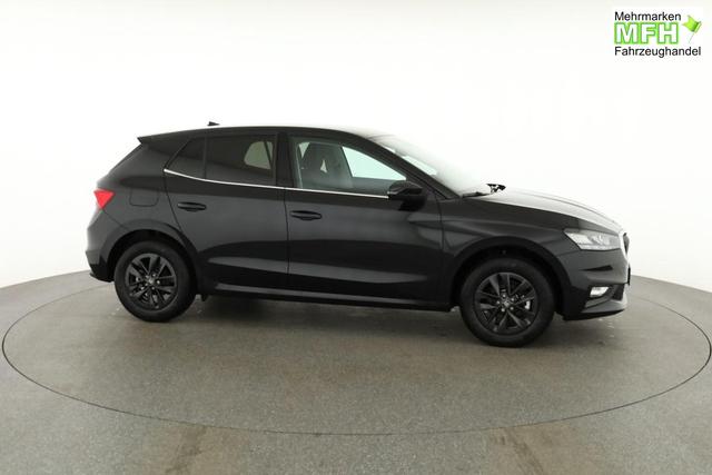 Skoda Fabia Selection 1.0 TSI DSG Selection, KESSY, Kamera, 15-Zoll schwarz, Winter, Ladeboden 