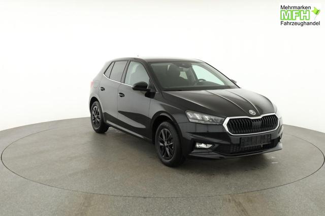 Skoda Fabia Selection 1.0 TSI DSG Selection, KESSY, Kamera, 15-Zoll schwarz, Winter, Ladeboden 