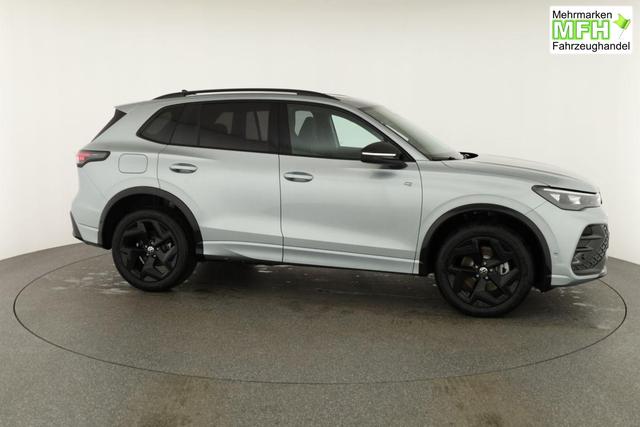 Volkswagen Tiguan 2.0 TDI 142 kW 4Motion R-Line DSG 4M Black, Pano, IQ.Light, AHK, Navi, Side, AreaView, Winter, sofort 