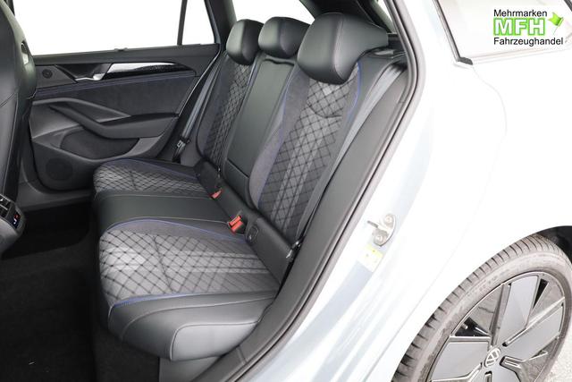 Volkswagen Passat Variant 2.0 TDI 142 kW 4Motion R-Line DSG 4M Black, AHK, IQ.Light, HUD, 19-Zoll, AreaView, Navi, Side 