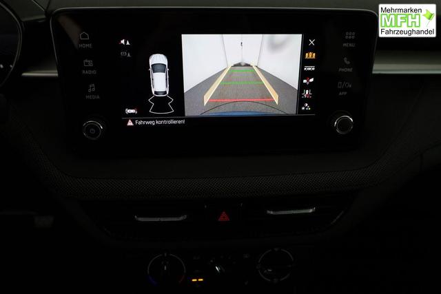 Skoda Fabia Selection 1.0 TSI 130 Jahre, LED, Kamera, Winter, Sunset, 15-Zoll 