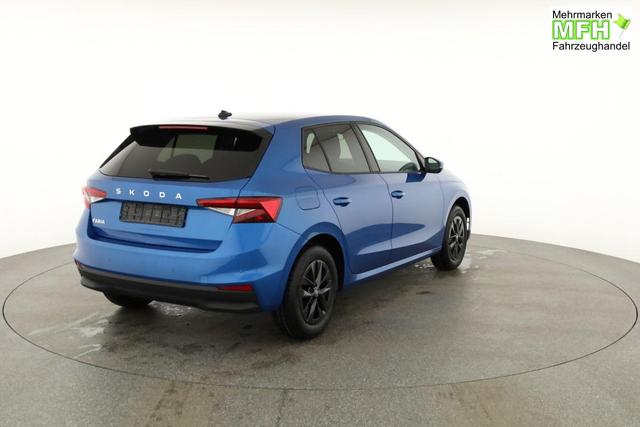 Skoda Fabia Selection 1.0 TSI 130 Jahre, LED, Kamera, Winter, Sunset, 15-Zoll 