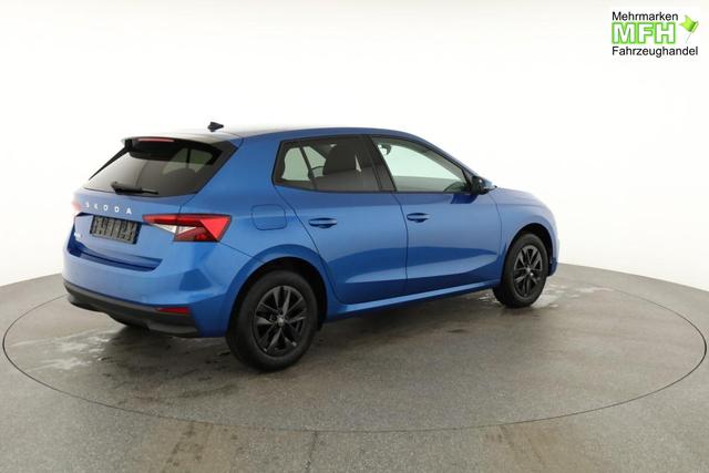 Skoda Fabia Selection 1.0 TSI 130 Jahre, LED, Kamera, Winter, Sunset, 15-Zoll 