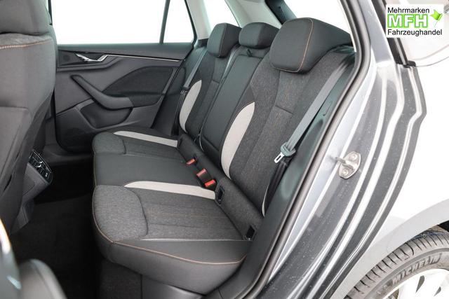 Skoda Kamiq Selection 1.0 TSI DSG 130 Jahre, AHK, LED, Side, ACC, Kamera, el. Klappe, Winter, 17-Zoll 