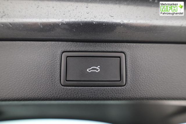 Skoda Kamiq Selection 1.0 TSI DSG 130 Jahre, AHK, LED, Side, ACC, Kamera, el. Klappe, Winter, 17-Zoll 