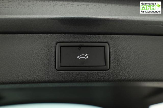 Skoda Kamiq Selection 1.0 TSI DSG 130 Jahre, LED, Side, ACC, Kamera, el. Klappe, Winter, 17-Zoll 