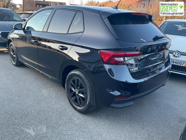 Skoda Fabia Selection 1.0 TSI 130 Jahre, LED, Kamera, Winter, Sunset, 15-Zoll 