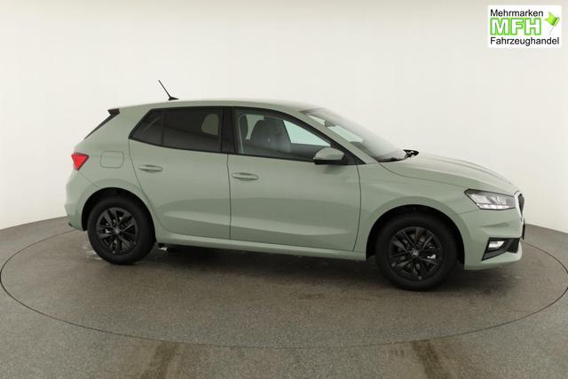 Skoda Fabia Selection 1.0 TSI 130 Jahre, LED, Kamera, Winter, Sunset, 15-Zoll 