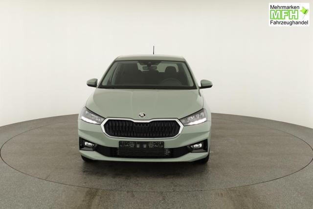 Skoda Fabia Selection 1.0 TSI 130 Jahre, LED, Kamera, Winter, Sunset, 15-Zoll 