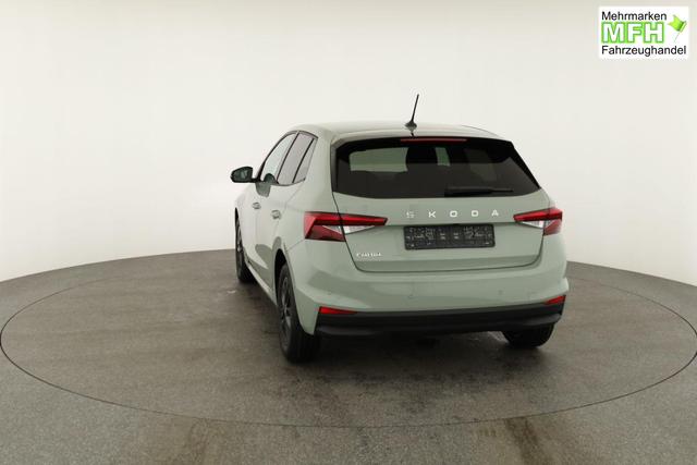 Skoda Fabia Selection 1.0 TSI 130 Jahre, LED, Kamera, Winter, Sunset, 15-Zoll 