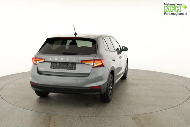 Skoda Fabia Selection 1.0 TSI 130 Jahre, LED, Kamera, Winter, Sunset, 15-Zoll 